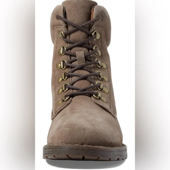 BORN Codi Boat, Taupe Suede volor, Size 9.5, $184
